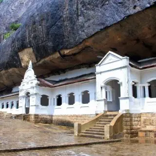 Dambulla Srí Lanka, photocredits: Suzy T on Pixabay