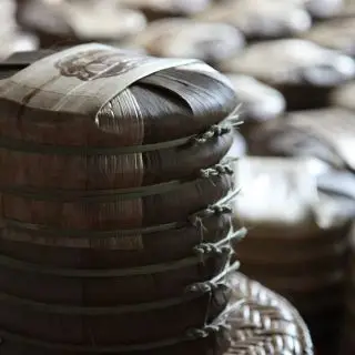 Koláče Pu erhu v nádherném originálním balení, Čajové Bedýnky (photo credit Pixabay, author unknown)