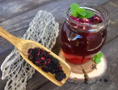 Blueberry bliss - ovocný čaj z Letní Čajové Bedýnky