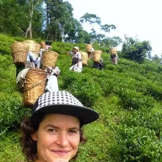 Bohunka z Čajových Bedýnek se sběračkami čaje v Darjeelingu