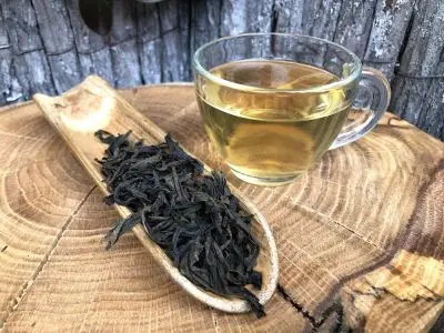 Bai Ye Dan Cong - kvalitní oolong čaj