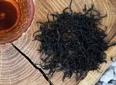 Keemun Mao feng - kvalitní sypaný černý čínský čaj - detail