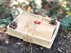 Dárkový balíček dvou prémiových sypaných čajů v přírodním balení