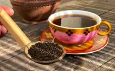 Assam CTC je indický černý čaj ideální na přípravu masala chai či čaje s mlékem