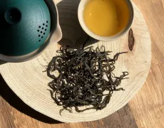 Nilgiri Conoor winter frost oolong 2025 - kvalitní sypaný čaj z Indie 3