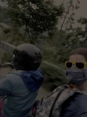 Bohunka z Čajových Bedýnek jede stopem ze Singbulli do Siliguri