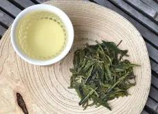 Dračí studna Lung ching - Zheijang - West lake - kvalitní čínský zelený čaj