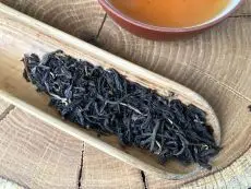 Golden Yunnan - kvalitní sypaný čínský černý čaj detail