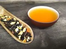 Zimní čaj - sypaný černý čaj se skořicí, pomerančovou kůrou, hřebíčkem a zázvorem - Čajové Bedýnky