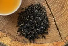 Himalayan Shangri-la SF - kvalitní sypaný nepálský čaj z letní sklizně - second flush - detail čajových lístků