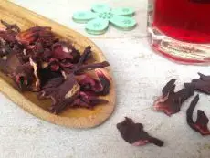 ibišek květ celý - sušený květ ibišku - kvalitní sypaný bylinkový čaj - súdán - pro přípravu carcade - karkade