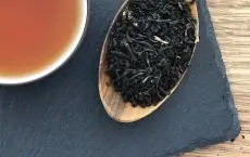 Kenya Milima - kvalitní sypaný černý čaj z Keni - detail čajových lístků