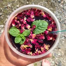 Jeden z nejoblíbenějších ice tea z Blueberry bliss, který podávám na Čajobaru