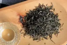 Royal Silvery leaf - kvalitní sypaný čínský zelený čaj detail