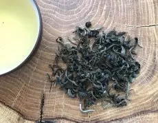 Nepal Guranse Floral first flush - kvalitní sypaný nepálský čaj detail