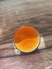 Kenya Sunrise - kvalitní sypaný černý čaj z Keni - zářivý nálev