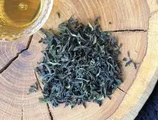 Darjeeling Balasun First flush 2023 - indický černý čaj z Darjeelingu z jarní sklizně - detail čajových lístků