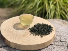 Gu Zhang Mao Jian - prémiový kvalitní sypaný činský zelený čaj z oblasti Hunan