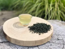Gu Zhang Mao Jian - prémiový kvalitní sypaný činský zelený čaj z oblasti Hunan